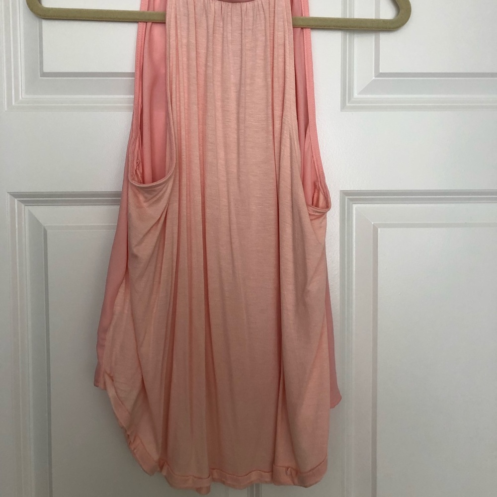 Pink top - Picture 3 of 5